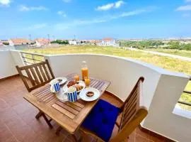 Apartamento T2 com vista panorâmica sobre a costa