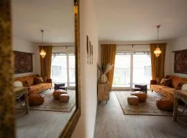 Signature Suites - Sahara Oasis