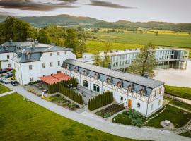 Pałac Pakoszów Schlosshotel Wernersdorf，耶萊尼亞古拉的飯店