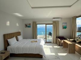 Golden Bay Hotel، فندق في الحسيمة