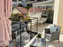 Aretusa Amalfi Coast Residence & Restaurant