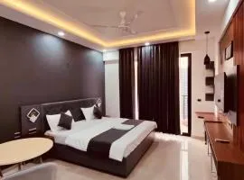 Studio 2 - Vantage View