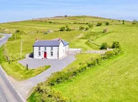 Rural Cottage, 3 beds, 3 bath,LOG BURNER, HOT TUB, with Cymru Holidays