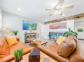 Fort Walton’s Haus22 | Beach Vibes & Backyard