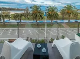 Alojamientos Marte apartamento a pie de playa y garaje