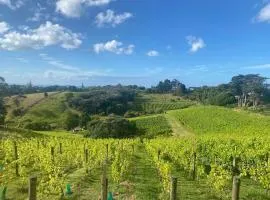 Stay on a cottage in a vineyard on Waiheke Island