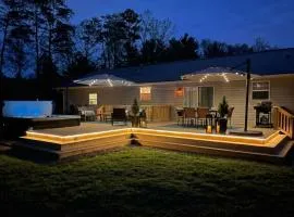 Pennsylvania - Countryside Retreat with Hot Tub, Fire Pit and Huge Yard