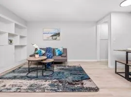 2BR Suite YYC Airport and Downtown 4404 DN