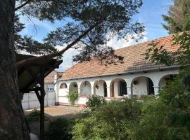 Mandulaág Vendégház, hotel u gradu Egersalok