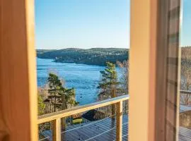 3BR Lake View House - 15 min to Gothenburg