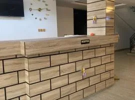 crystaluxuryhotelandsuite