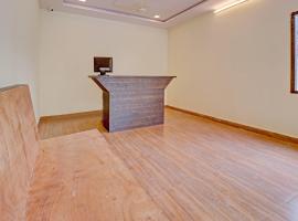 Hotel O by OYO Abhi's R Square, hotel em Upal