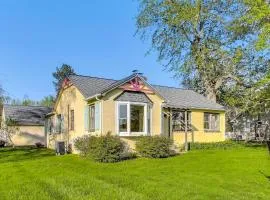 The 3 Bedroom Waterfront Cottage at Chesapeake Paradise near Annapolis MD