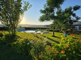 Agriturismo Essentia dimora rurale, готель у місті Larino