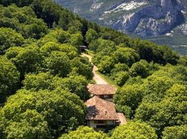 Tenuta i Maroneri, Hotel in Drena