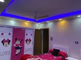 شقه ف الاقصر شارع السوق السياحي