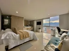 La Frontera Nice Views Loft with AC, El Poblado