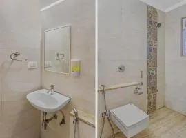 Super Townhouse The Upper Room Near Pune Airport