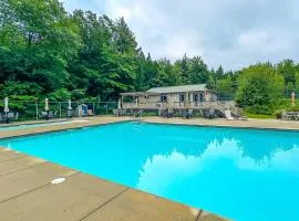 Pleasant Mountain Ski Chalet