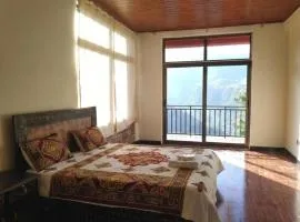 Sunrise & Sunset View Guest House & Tour