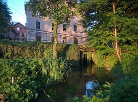 Moulin de charme au bord de l'eau, hotel i Boismont
