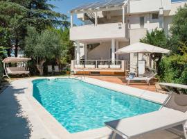 Musa Maris - Luxury Villa With Swimming Pool, hótel í Conversano