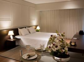 Santorini Hotel, hótel í Guanhães