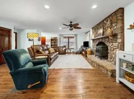 The Horse Haven - 1536 Gratton Rd