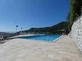 Mareviglia, between the sea and the mountains