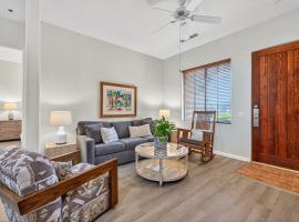 CLR112 Modern 1BD La Quinta Gem Walk to Old Town, hotel a La Quinta