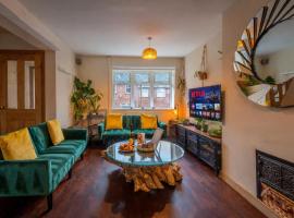 Durham Hot Tub - Steam Spa - Eco Retreat - Pizza Oven - Log Burner - Pets Ok - Garden, хотел в Langley Park