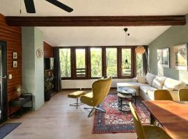 Baumhausfeeling im Wald nahe der Loreley, Hotel in Bogel