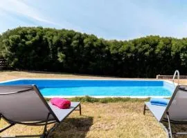 Casa da Vagem, Modern Luxury in Sintra, Private Pool, 9 min from Azenhas do Mar