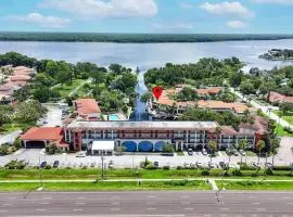 2BRCondo In Palm Harbor With Pool