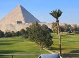 Glow Pyramids View Hotel