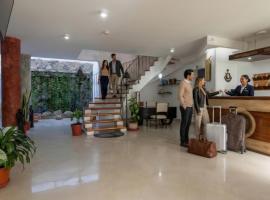 Viesnīca HOSTAL DEL RÍO pilsētā Ibara