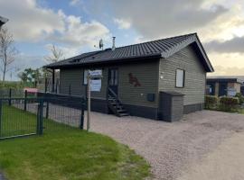 Ferienhaus Haus Seehund direkt hinterm Deich an der Nordsee, hotel u gradu Sehestedt