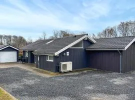 Lovely Home In Haderslev With Sauna