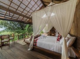LeLangit Eco Cabin، فندق في سيديمين