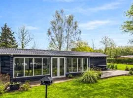 3 Bedroom Gorgeous Home In Hasle