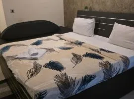 Hotel Shatakshi Residency Omaxe Hazratganj