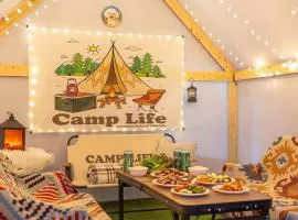 Namhae Dangdangi Dog Pension Blue