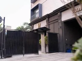 Ambiance Boutique Art Hotel Lahore