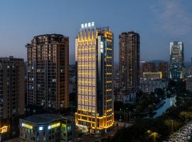 Atour Hotel Putian East Wenxian Road Yuhu, hotel em Putian