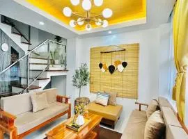 Baguio House 3 Floors 4 BR Free Parking