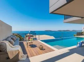 Villa Atreeum Excelsior - Skyline Gym, Pool, Beach and Spa