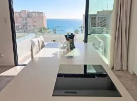 Moderno con Piscina, Terraza y vistas al mar - 1B