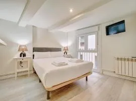 Apartamento "La Bodega" by Clabao - A un paso de la Laurel y Tranquilo