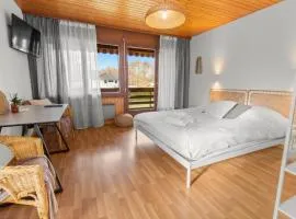 Studio lumineux et relaxant à 5 min à pied du lac