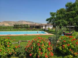 Agriturismo Essentia dimora rurale, hotell sihtkohas Larino